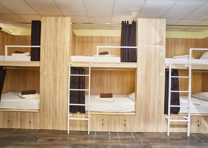 Hostel Old Courtyard *