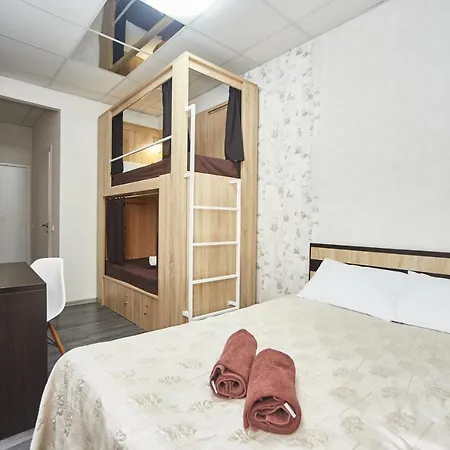 Old Courtyard 旅馆