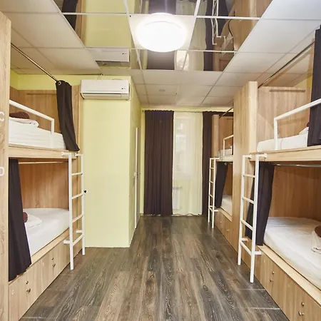 旅馆 Old Courtyard *