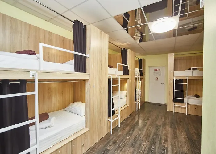 Hostel Old Courtyard *