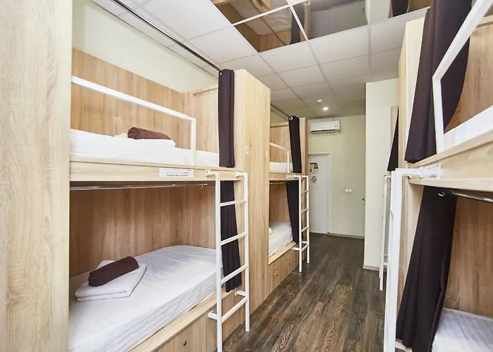 Old Courtyard Hostel